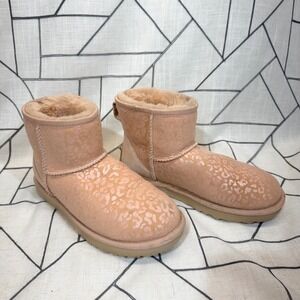 UGG Classic Mini Boots Sz 7 Pink Leopard Print Metallic Suede Sheepskin 1113494